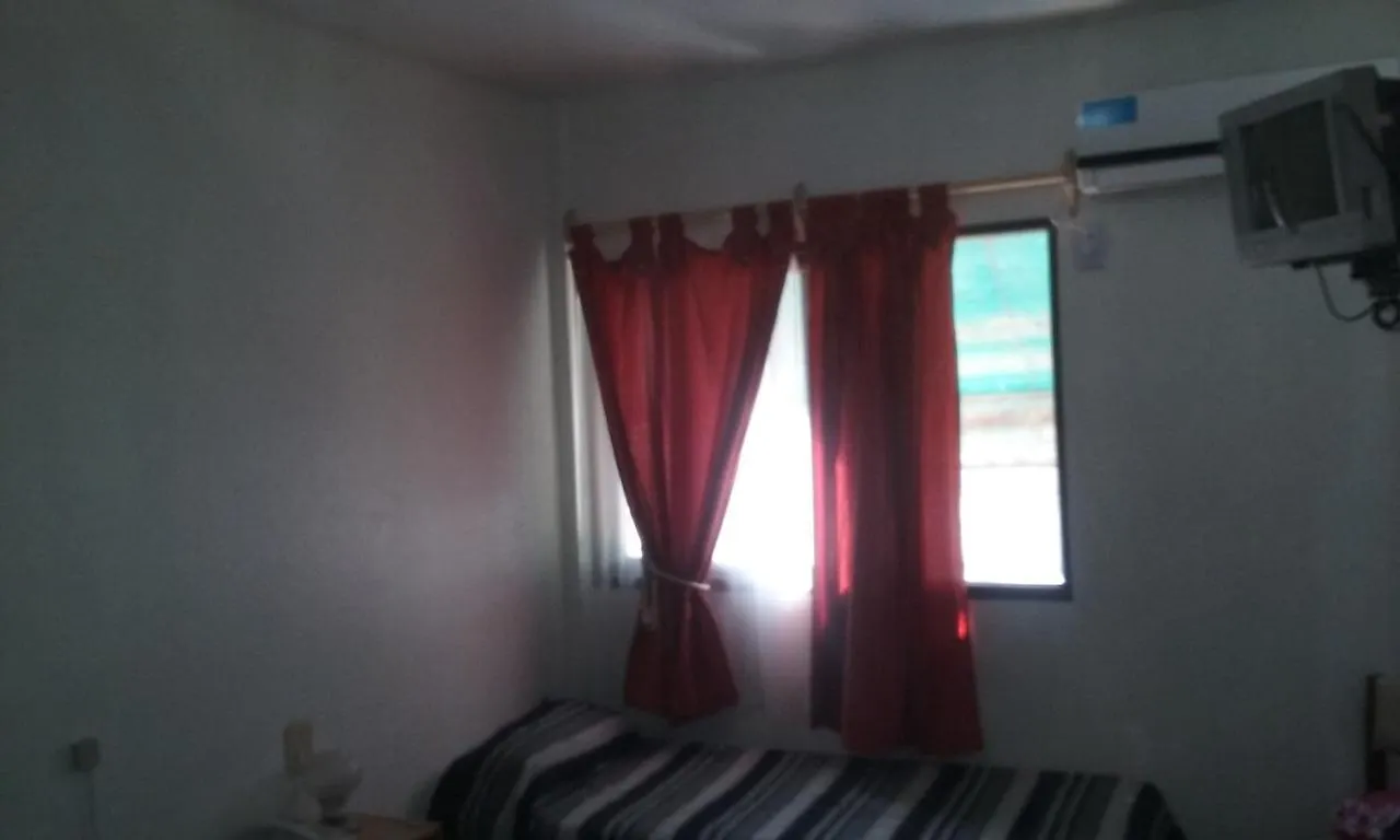 Hotel Catedral Mendoza 2*,